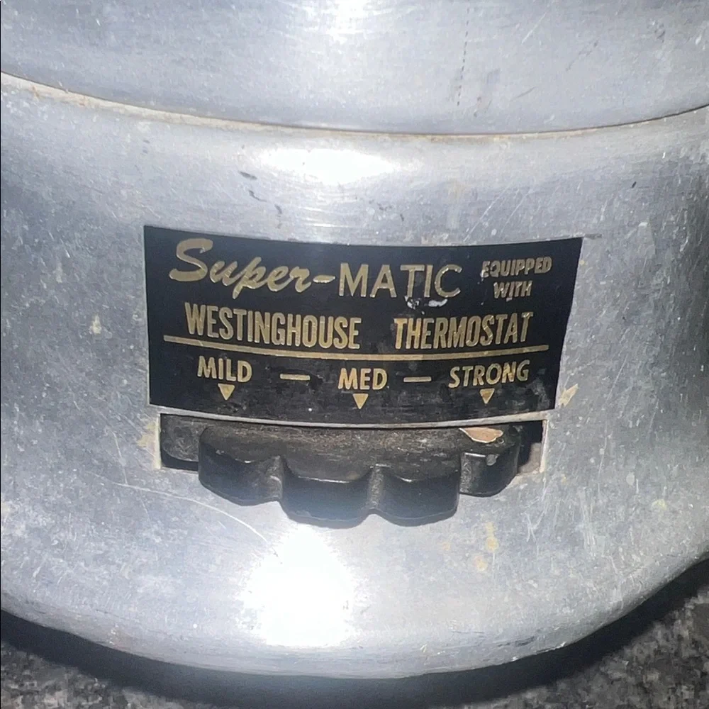 Westinghouse Super-Matic 12 tall coffee pot. This is a RARE FIND.